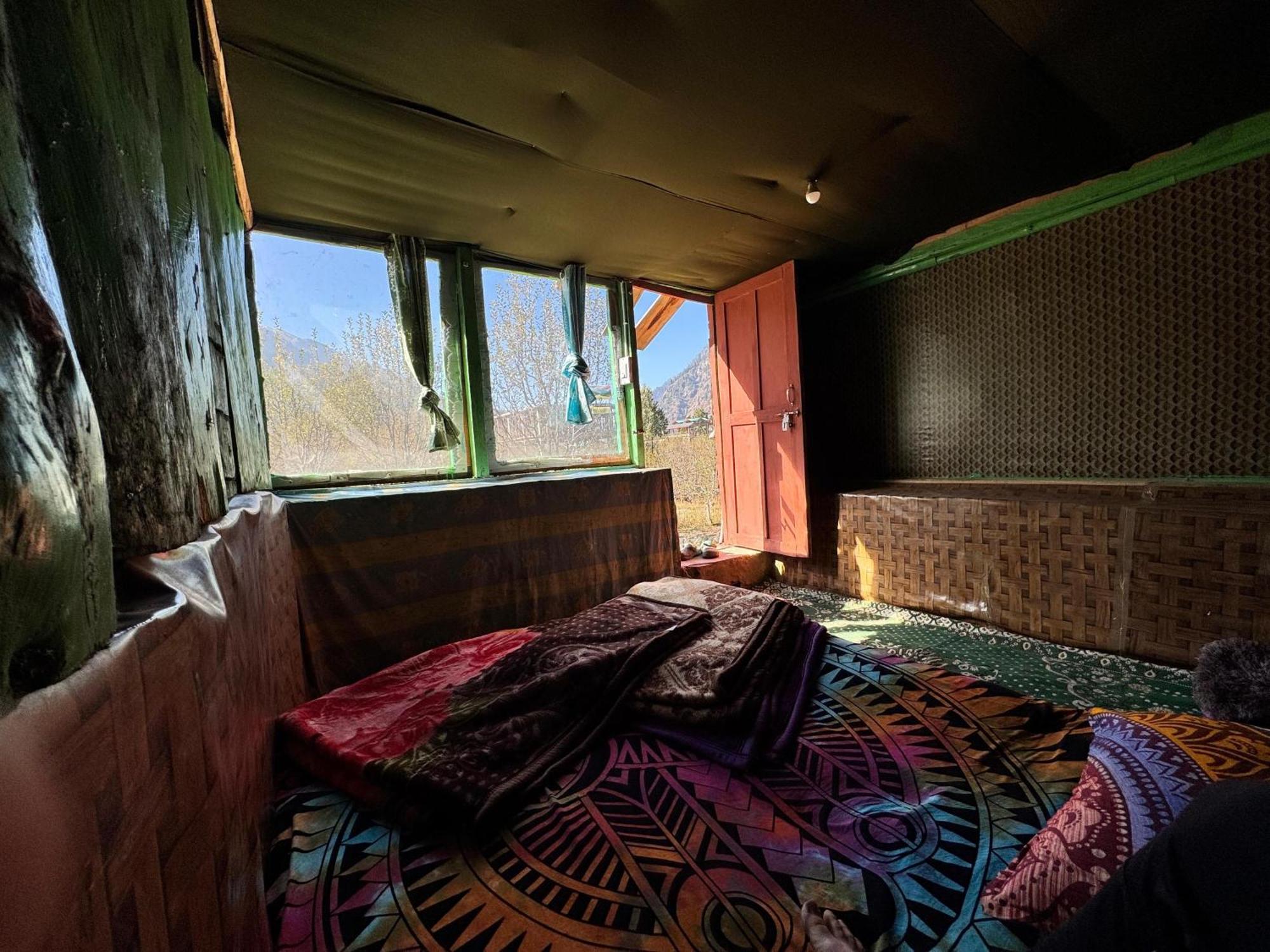 Kalgha Hippy Hyde Kalga酒店 外观 照片